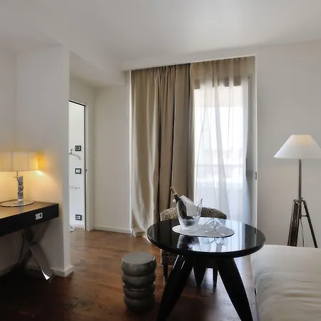 Excelsior Hotel, & Lido - Preferred & 佩萨罗