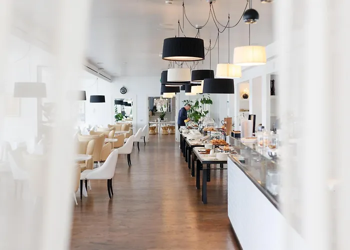 Excelsior Hotel, & Lido - Preferred & Hotel