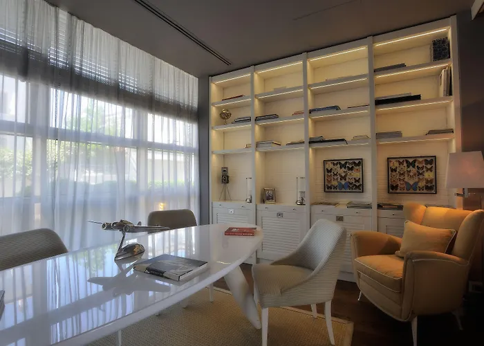 Excelsior Hotel, & Lido - Preferred & 5*