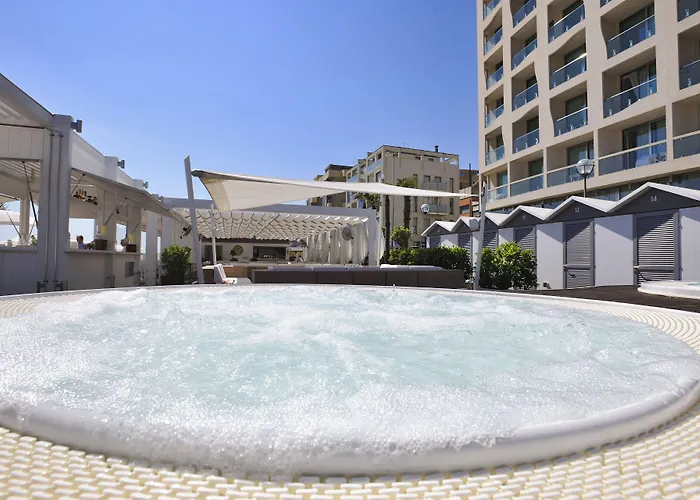 Hotel Excelsior Hotel, & Lido - Preferred & 5*