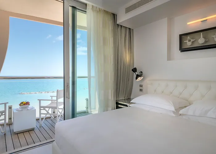 Hotel Excelsior Hotel, & Lido - Preferred &