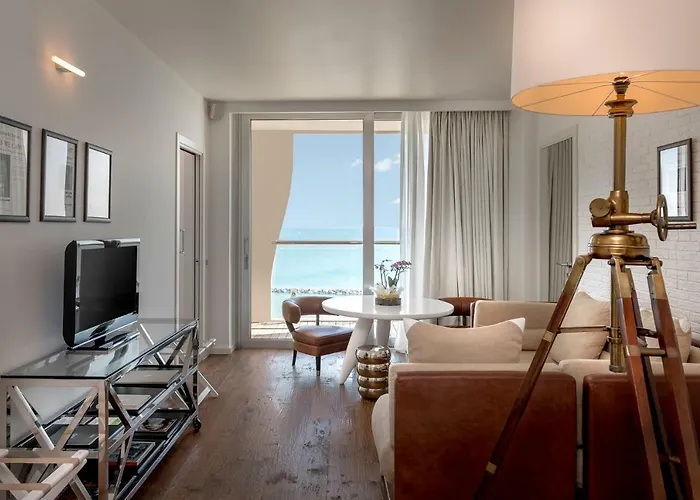 Excelsior Hotel, & Lido - Preferred & 5*